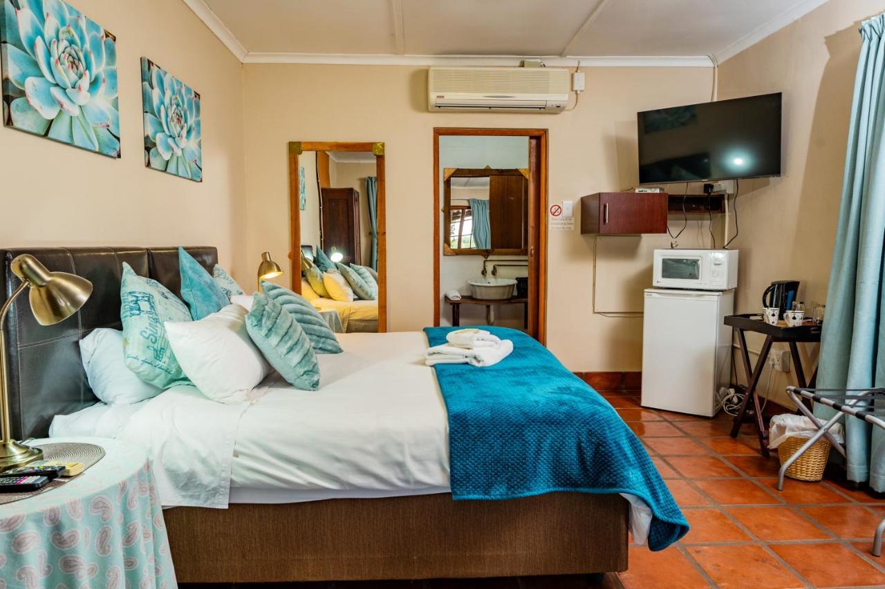 Riverbank Lodge Upington Extérieur photo