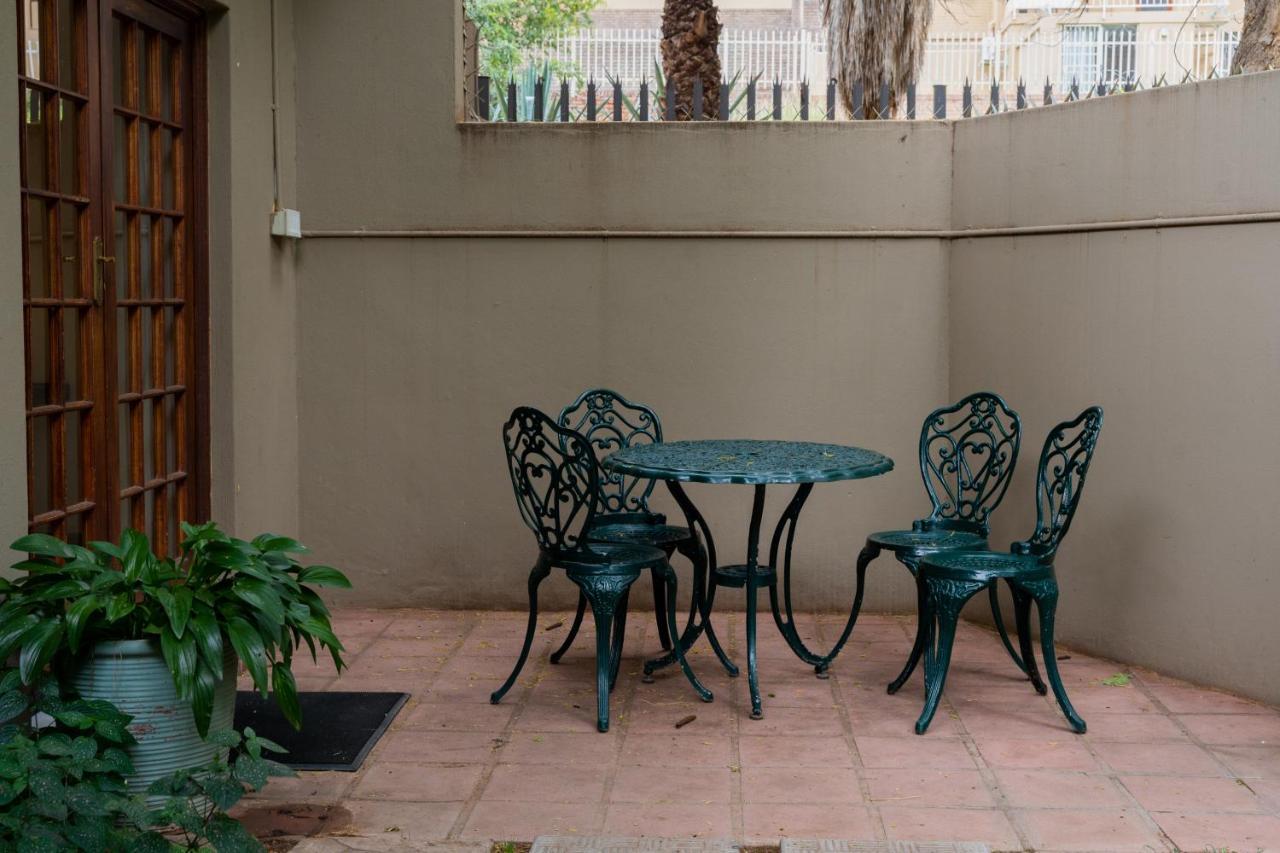 Riverbank Lodge Upington Extérieur photo