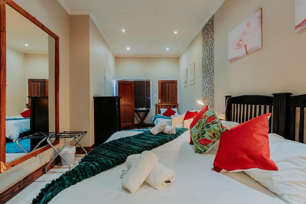 Riverbank Lodge Upington Extérieur photo