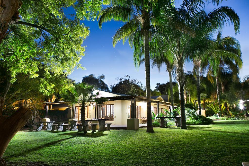 Riverbank Lodge Upington Extérieur photo